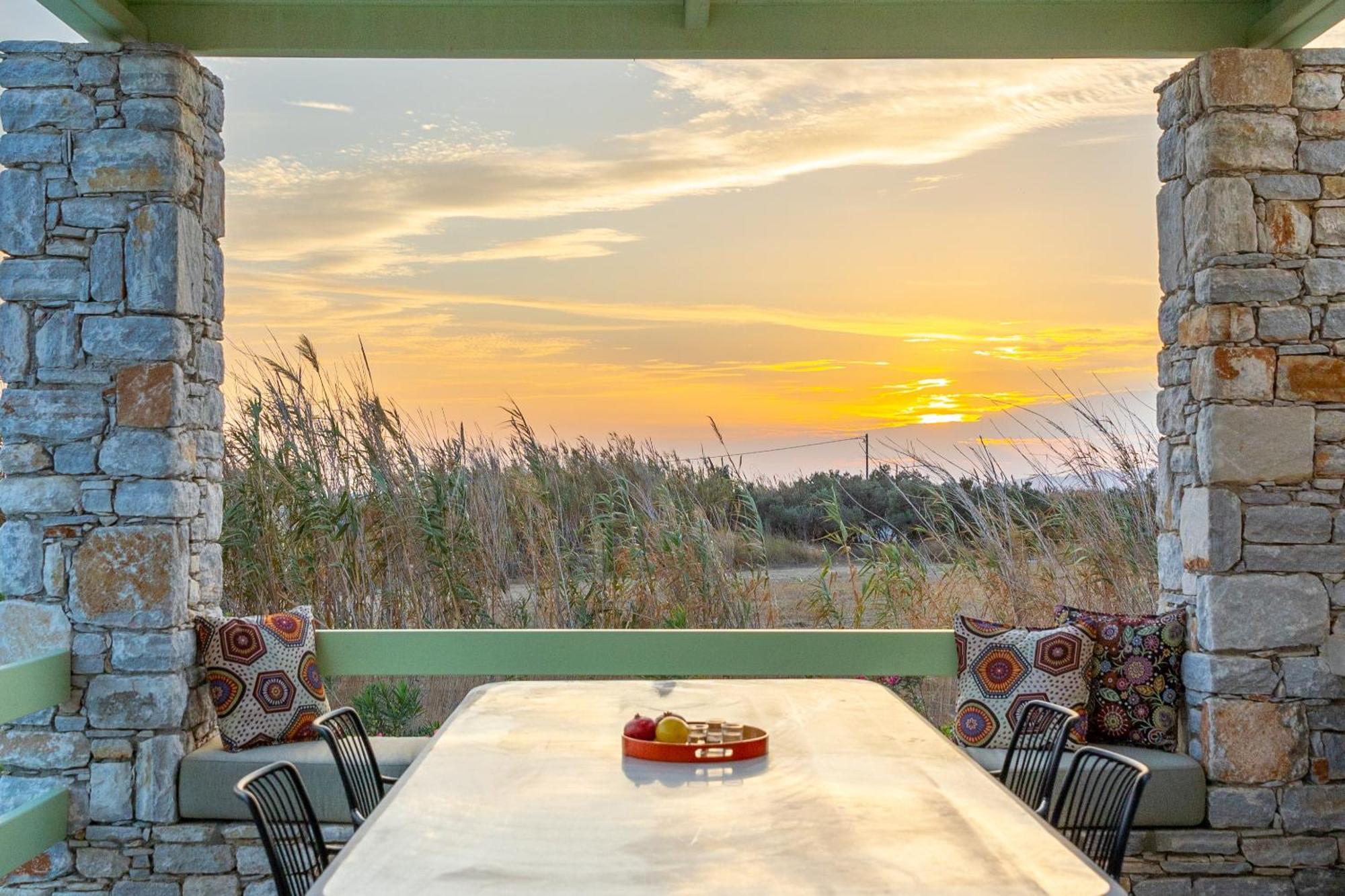 Plioni Villas & Suites Mikri Vigla Esterno foto
